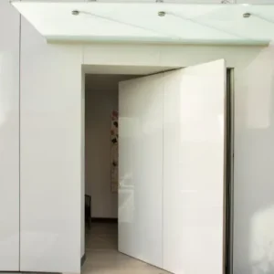Mallorca-Puerta-pivotante-acorazada-porcelanico-dekton